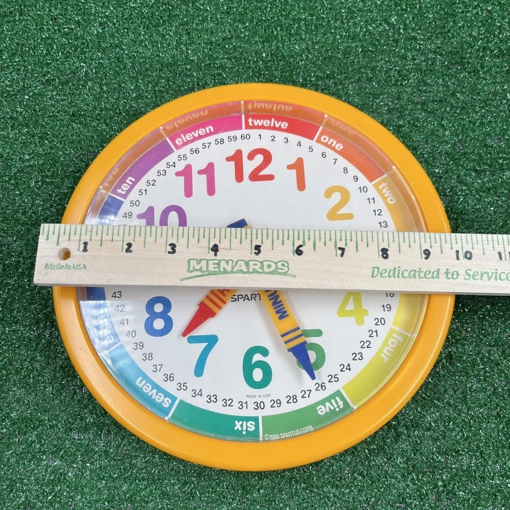 Vintage 1986 Spartus Corporation Quartz Crayon Learning Clock Model 5531 See Des
